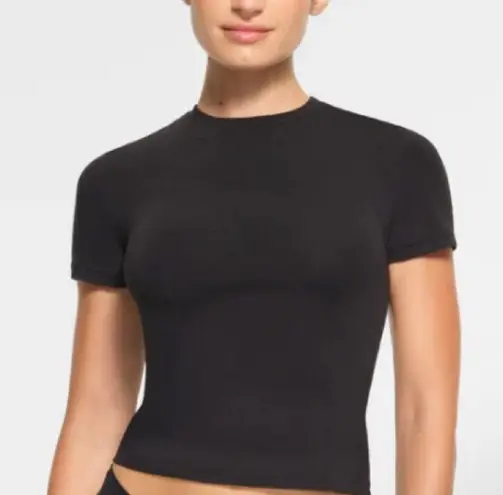 SKIMS Fits Everybody T-Shirt 2X