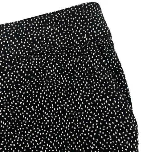 St. John Emma Scattered Dot Crop Pants in Caviar / Bianca Black/White Size 6