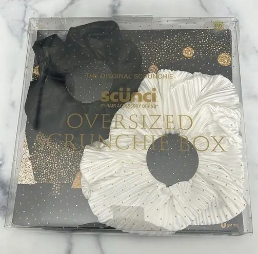 SCÜNCI The Original Scrunchie Oversized Scrunchie Box in Gift Box Jumbo Size NWT White