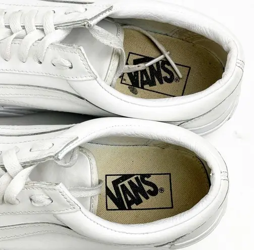 Vans  Triple White Leather Old Skool Platform Lace Up Sneakers Shoes, Size 10