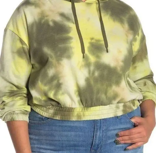 Ookie & Lala CROPPED TIE DYE PULLOVER HOODIE IN Olive Yellow Sz medium N…