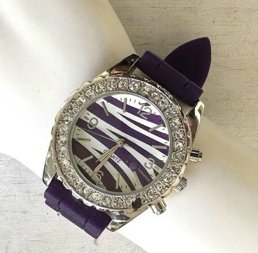 Bréda zebra rhinestone watch with purple band