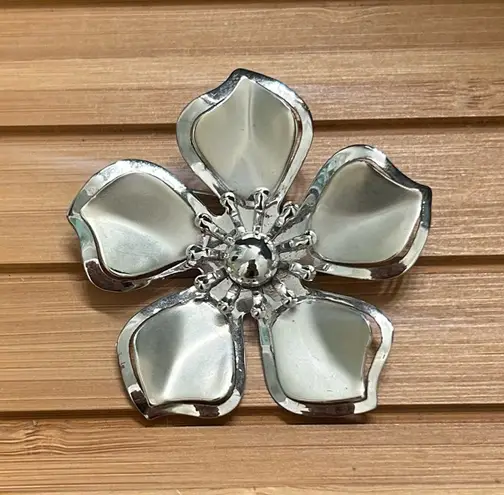 Silver Flower Brooch