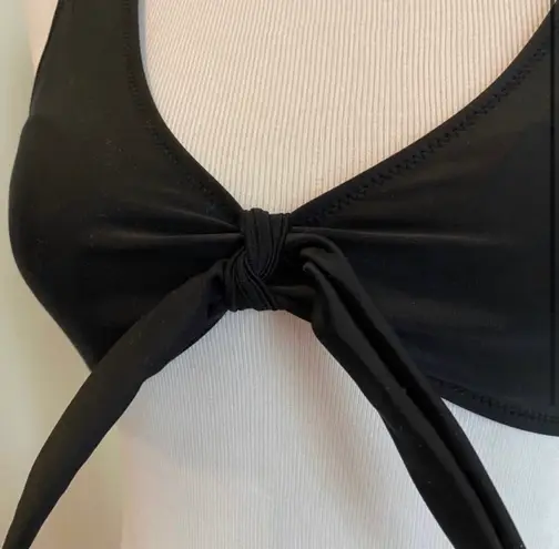 Blooming Jelly Small Black Bikini Top