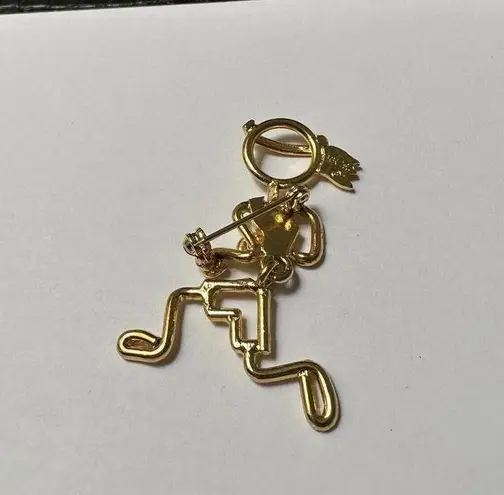 Signed KKIED Gold Tone Brooch Pin Athlete / Lady Running Hinged Swinging Legs