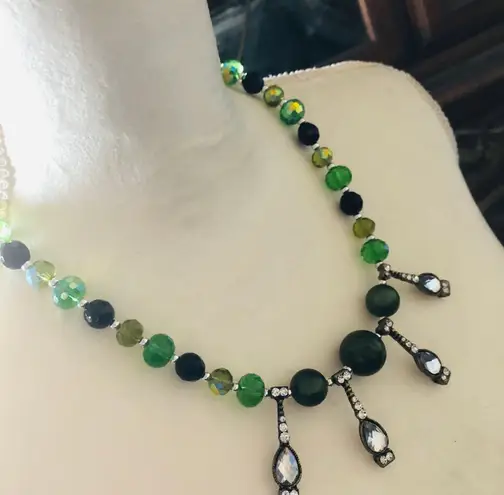 Handcrafted forest surrender mixed crystal bead faceted stone pendant necklace Green