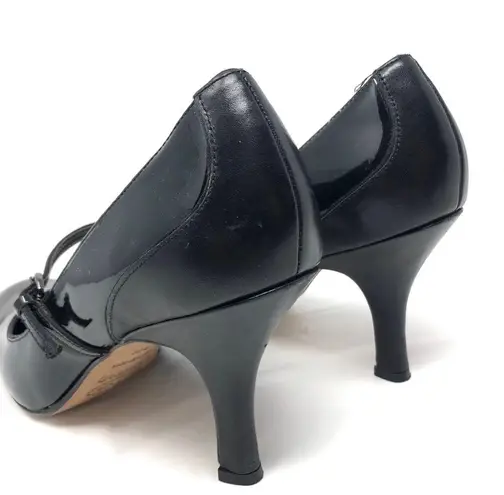 Joan & David black patent/leather Mary Jane shoes, size 8.5