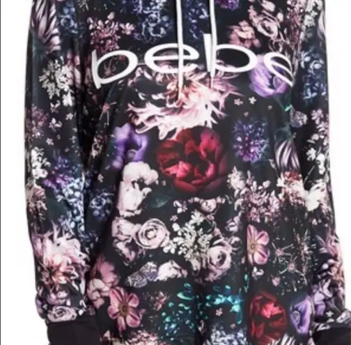 Bebe Pullover Hoodie