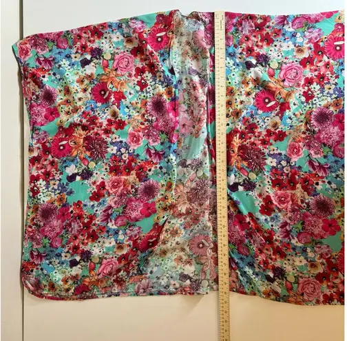 Umgee ‎ Floral Kimomo Cardigan Size S/M Feminine Colorful Flowy