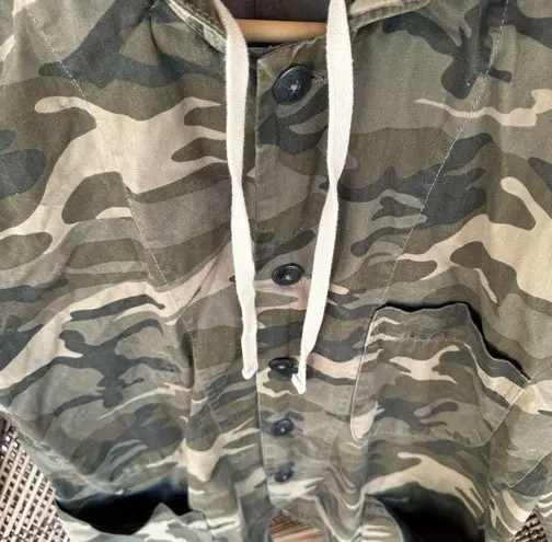 Alternative camouflage utility Jacket ( removable hood)