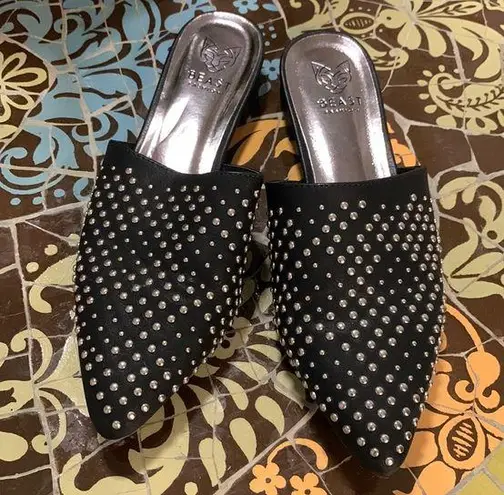 Beast Fashion Black Flat Studded Mules Sz: 7.5