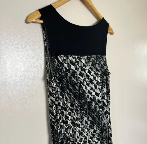 Daisy Fuentes CLEARANCE! Stretch Maxi Dress Size M EUC