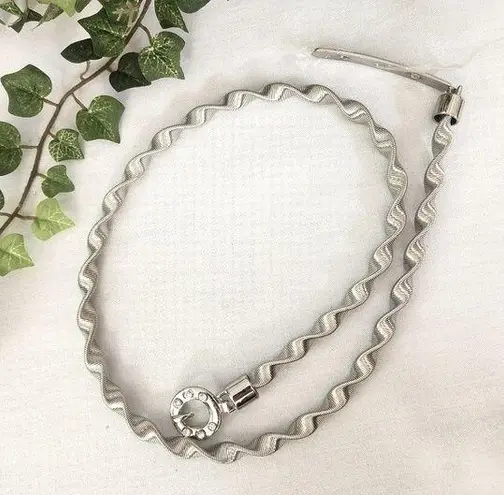 Silver Swirl Spring Stretch Fashion Belt