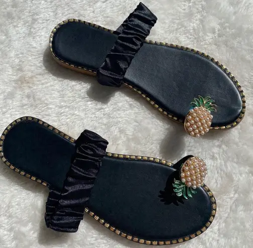 Boutique Pearl pineapple satin stretchy strap sandals 7.5