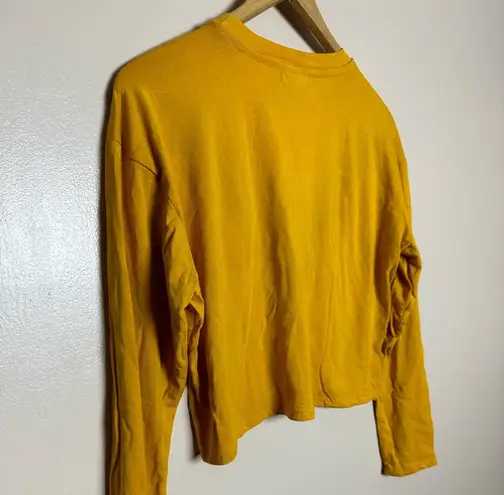 Heart & Hips CLEARANCE! Gold Boutique Arrow Front Crop Top Size L NWT