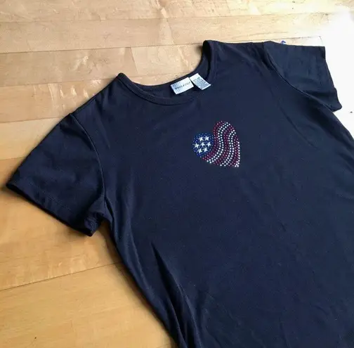 White Stag Crystal, Bling, Rhinestone Heart Tee, Black, Red, White, Blue, Size L