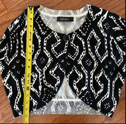 Nine West black/wht crop cardigan sweater. Size medium