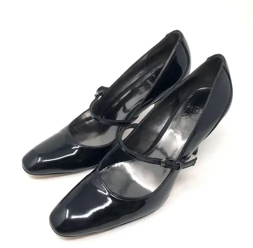 Joan & David black patent/leather Mary Jane shoes, size 8.5