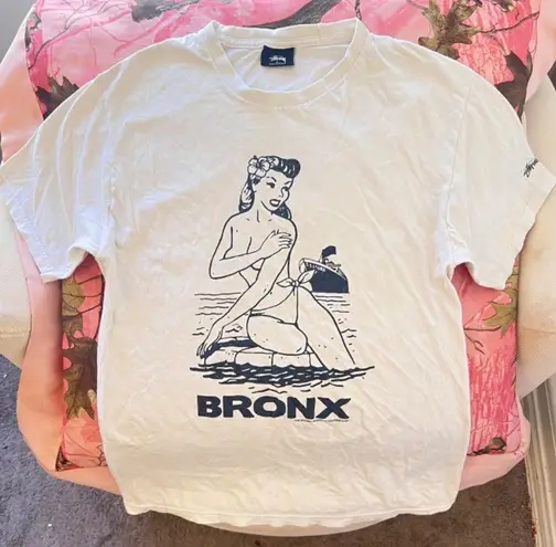 stussy vintage 1980 board of tourism bronx new york t shirt