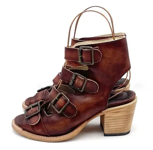 FREEBIRD by Steven Freebird Quail Sandals Cognac Brown Leather Boho Western Buckled Sandal Size 7