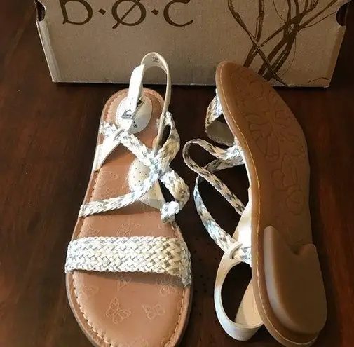 Born b.o.c. Sandals White Dena Flat Strappy Sandals Sz 11 NIB New in Box Leather