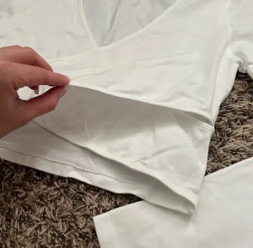 Forever 21 White Active Seamless Criss Cross Crop Top - Image 7