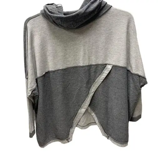 CAbi 3996 ATC Oversized Cowl Neck Split Back Gray Hoodie Sweatshirt Sz Small