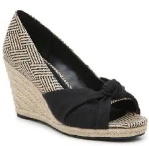 Kelly & Katie  Summer Ivala Espadrille Wedge Sandal Size 8.5 B-25