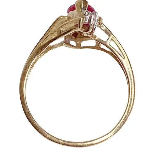 Womens 10K Yellow Gold Pink Clear Topaz or Sapphire Marquise Cut Ring Size 7