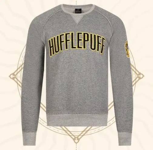 Harry Potter Wizarding World Universal Studios Hufflepuff Sweatshirt Size Small Gray