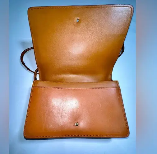 EUC SEVEN HILLS leather purse