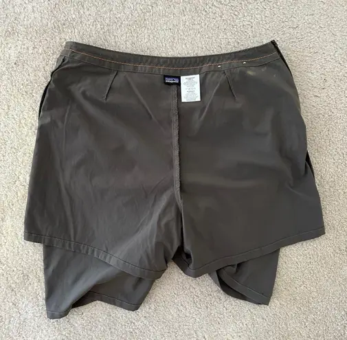 Patagonia Woman's Tech Fishing/Hiking Pull On Skort/Skirt Brown, Sz 6.