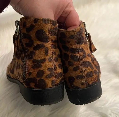 Time And Tru Two Zip Bootie Leopard Animal Print