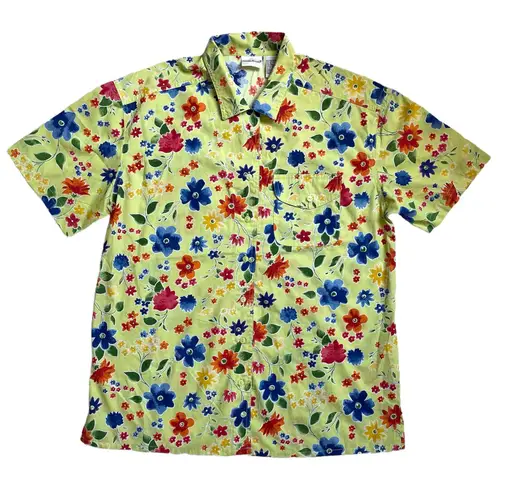 Bobbie & Brooks Vintage 90s spring cottagecore Floral button Shirt