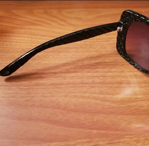 Bottega Veneta Black Round Boxed Cat Sunglasses