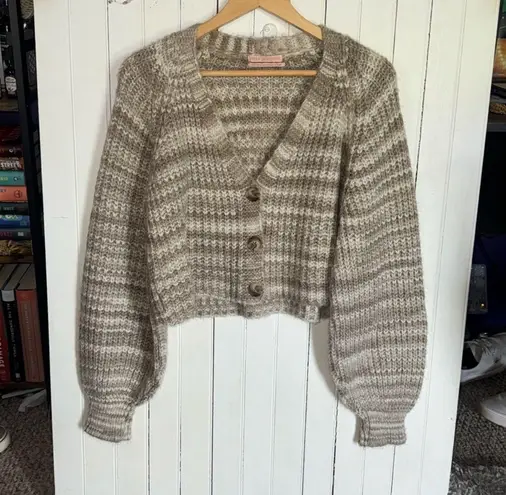 Urban Outfitters Cropped Cardigan Tan Size M