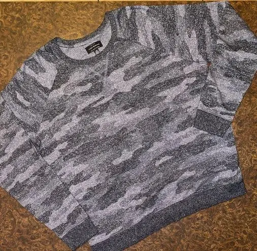Lucky Brand  Long Sleeve Jersey Crew in Grey Camo - size large