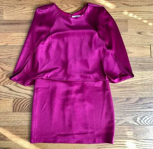 Halston Heritage HALSTON Cape Sleeve Open Back Mini Sheath Dress Red Women’s Size 6