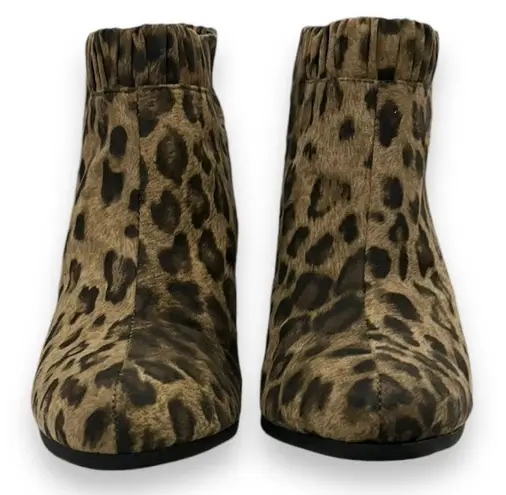 Sam & Libby Women's Selena Animal Print Ankle Boots Size 6 | EUC