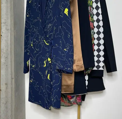 Babaton Aritzia Macon Navy Neon Abstract Crepe Wrap Jacket