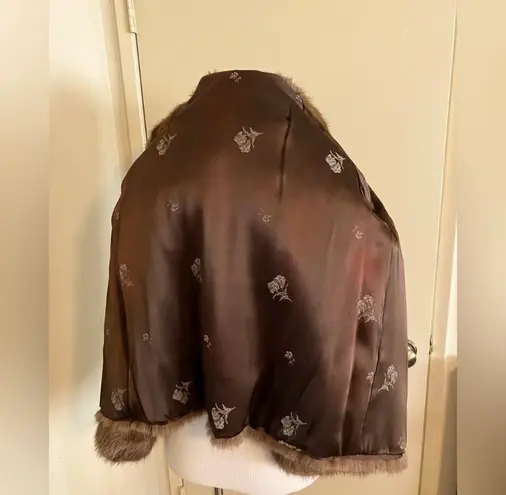 Sable fur coat with a brand new lining size 8 Brown