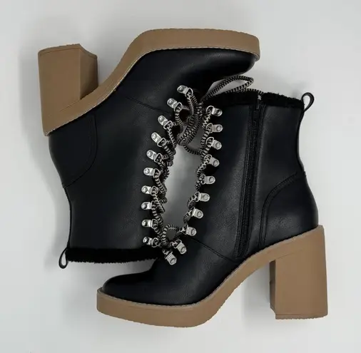 Dolce Vita Carmen Faux Fur Shearling Lace Up Heeled Boots Women's 9 Black NWOB