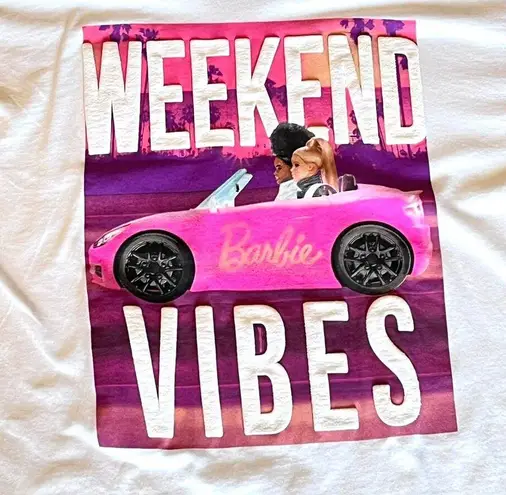 Barbie Car T SHIRT Large Weekend Vibes Puff Letters 100% Cotton Tee Mattel NWOT