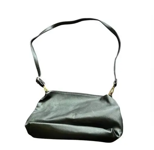 Tom & Eva Black leather shoulder bag with gold hardware