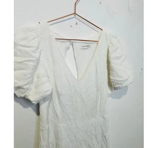 Club Monaco Women's White Short Sleeve V-Neck Textures Tie Back Jumpsuit Size 8