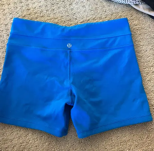 Lululemon Shorts Reversible 4”