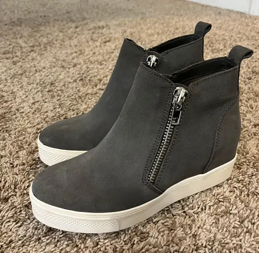 Steve Madden Wedgie Sneaker