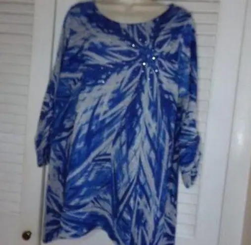 kim rogers  Woman blue embellished 3/4 ruched sleeve top 1X silver