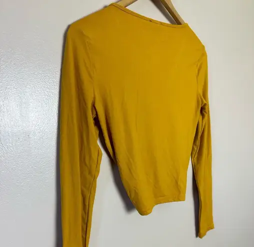 Uk2la CLEARANCE! Gold Boutique Cinch Front Crop Top Size L NWT
