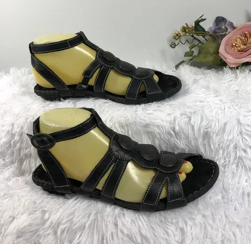 Josef Seibel Rosalie 39 Black Leather Gladiator Sandal Slingback Swirl Medallion Size 9